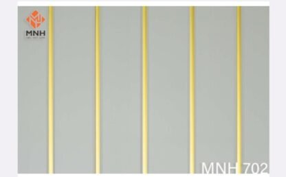 M702